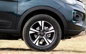 TATA NEXON 2025 Alloy Wheels
